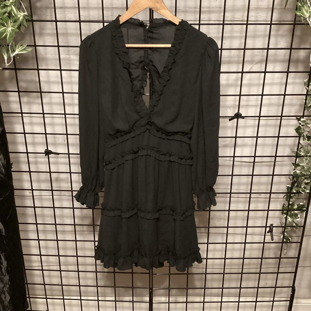 Wedding Guest Dress V-Neck Long Sleeve B237